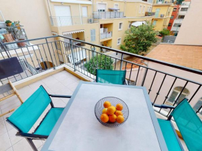 Charmant 2P Climatisé en Centre-Ville avec Terrasse et Parking Privé - FR-1-196-336